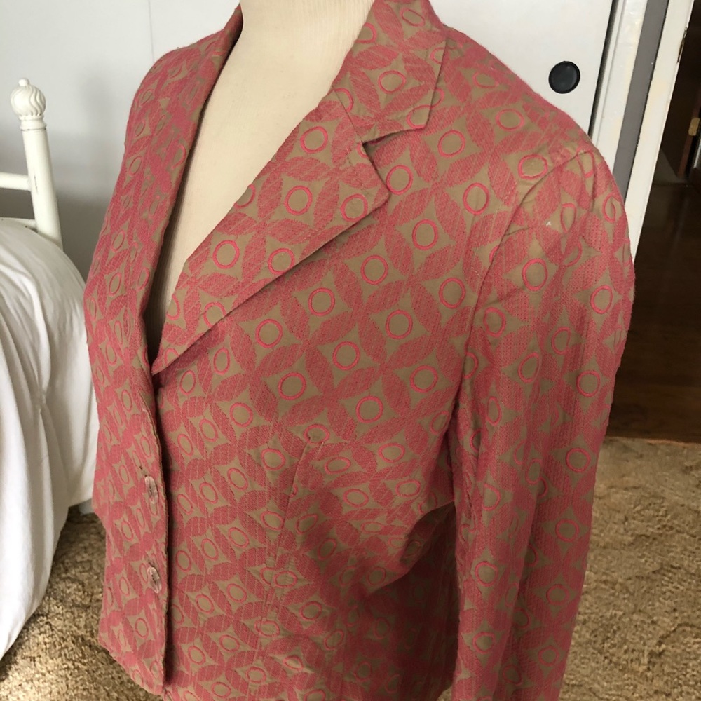 Stylish blazer - Picture 2 of 3